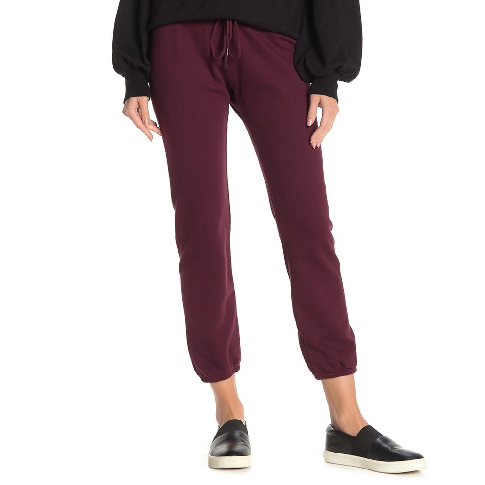 David Lerner lounger jogger in bourdeux